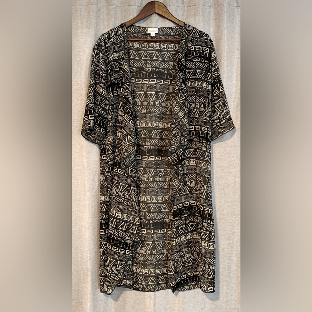 Black and Beige Geometric Pattern Sheer open cardigan